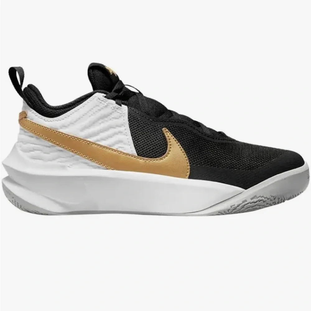 Nike Team Hustle D 10 Gs Black Metallic Gold White